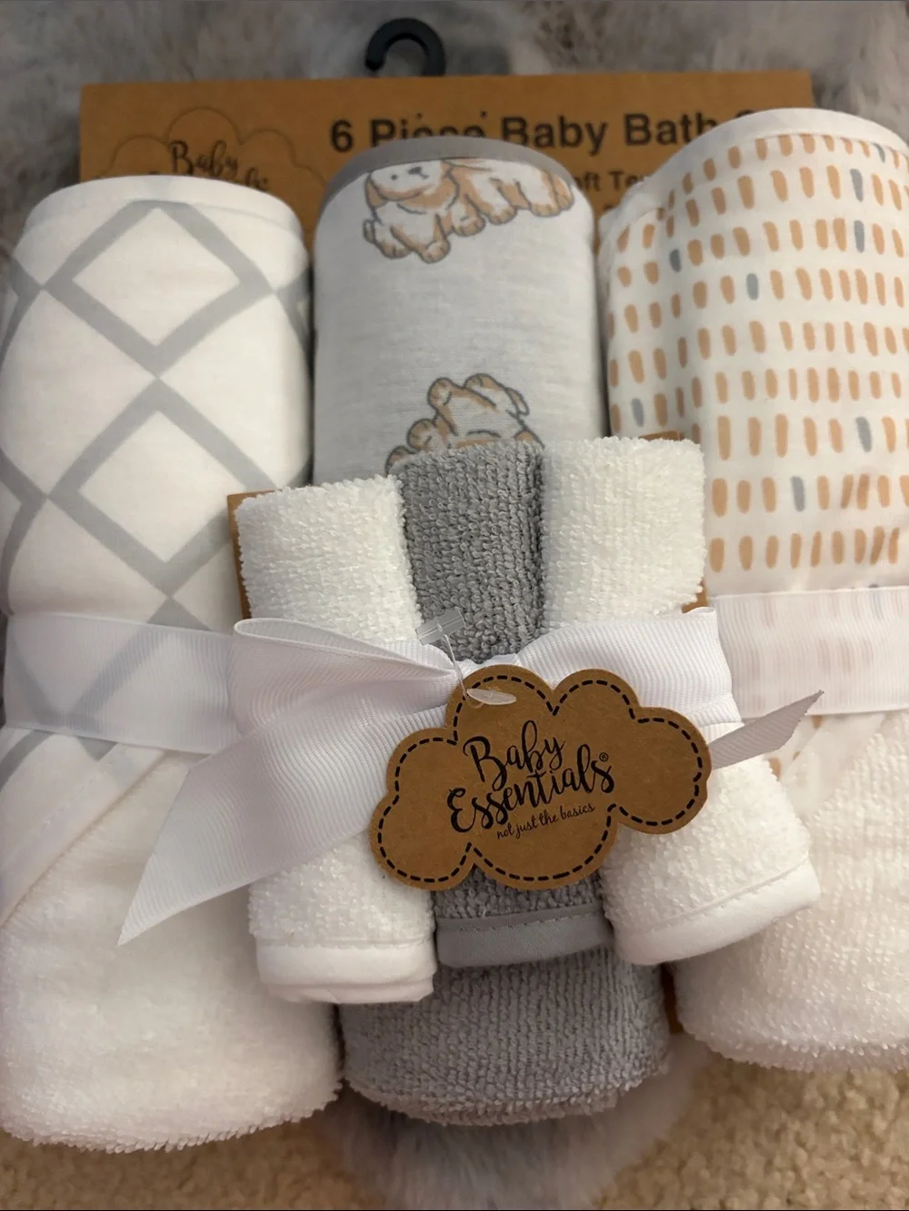 NWT Baby Essentials Neutral Baby Bath Set - Gray & Cream